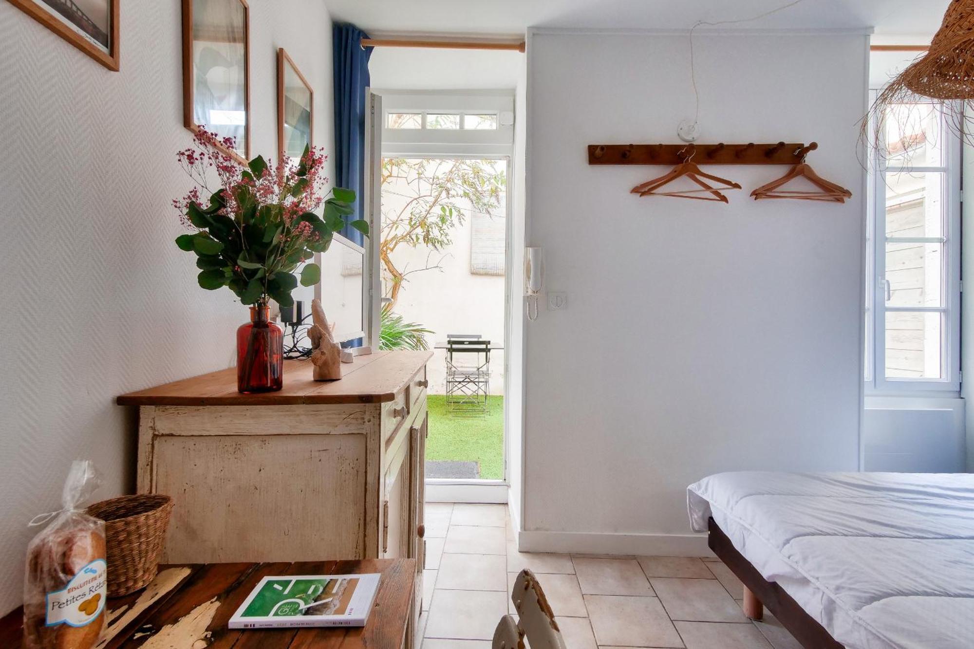 La Suite 24 - Studio Avec Terrasse A 100M Du Port De Saint-Martin-de-Ré Dış mekan fotoğraf